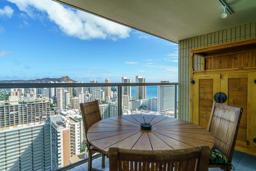 Aqua Skyline at Island Colony