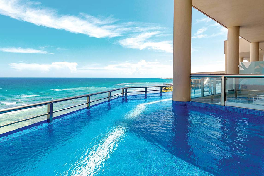 El Dorado Seaside Suites